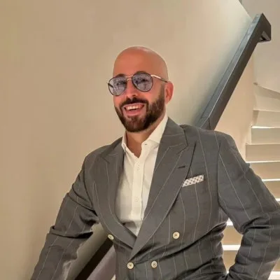Portrait de CNK Paris