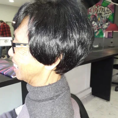 Portrait de Relooking Coiffure